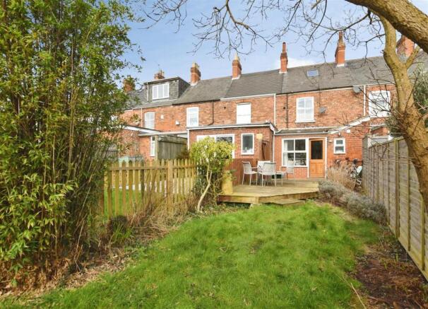 2 bed Terraced for sale Image 6