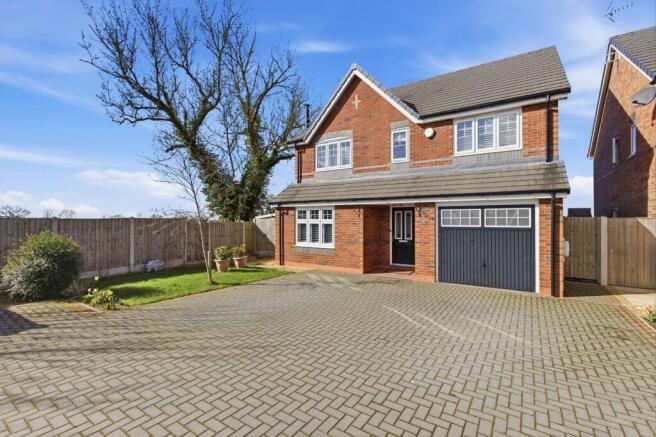 4-bed detached on Barbers View, Kelsall, CW6, £600,000