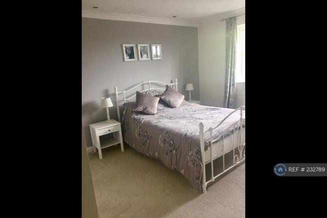 Master Bedroom With Ensuite Shower Room 