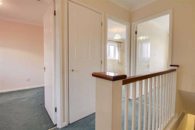 FIRST FLOOR LANDING