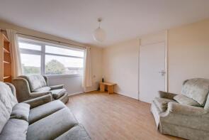 2, Hovenden Close, Canterbury CT2 7DR