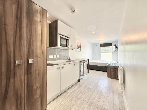 Studio Flat for Rent
