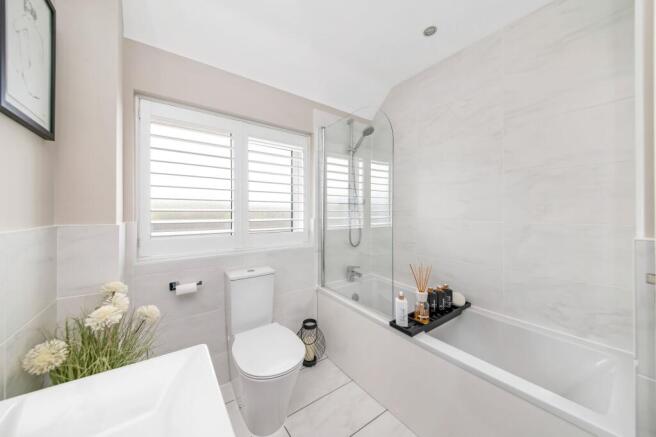 HOUSE BATHROOM