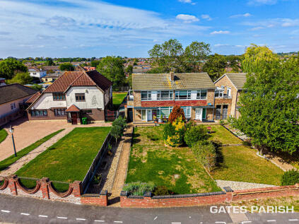 Moor Lane, Upminster, RM14