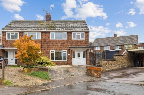 Century Road, Ware, SG12