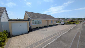 7, Doulton Road, St. Austell PL25 3JA