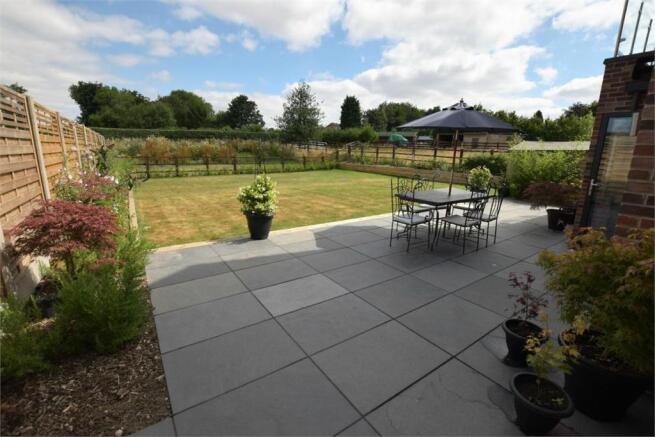 Photo 28