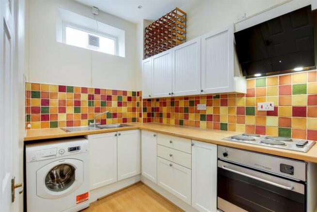 3_Kitchen-0.jpg