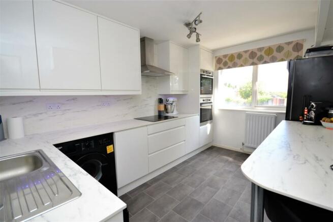 Re-fitted Kitchen Breakfast
