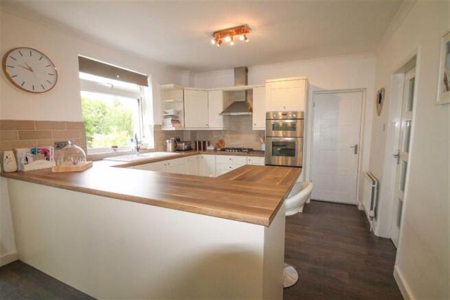 Kitchen/dining/orangery