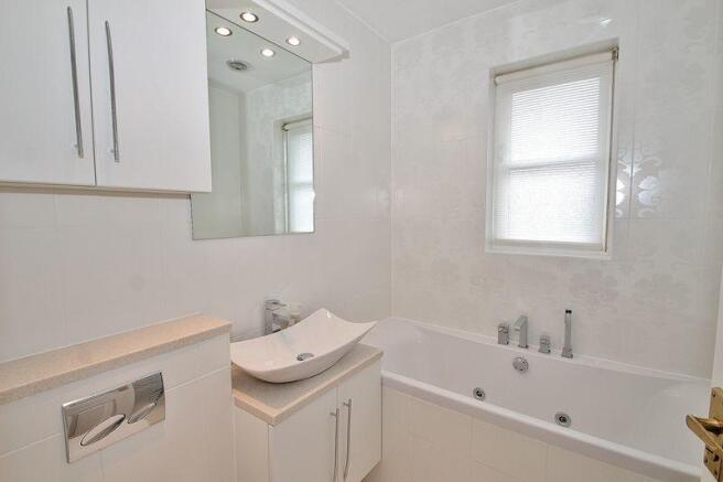 Ensuite Bathroom
