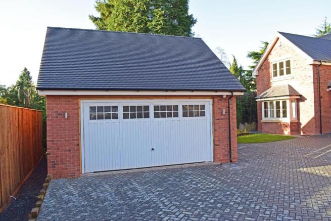P3 57a Twatling Road, front garage new.jpg