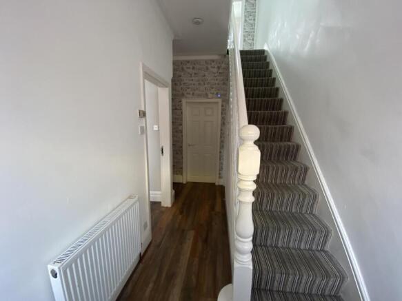 14ha.Hallway.JPG