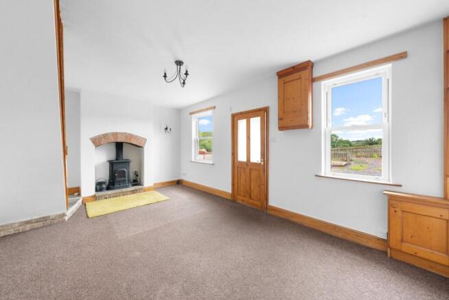 2 bed House for sale Image 4