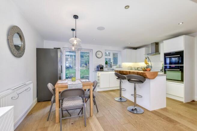 Kitchen/Dining