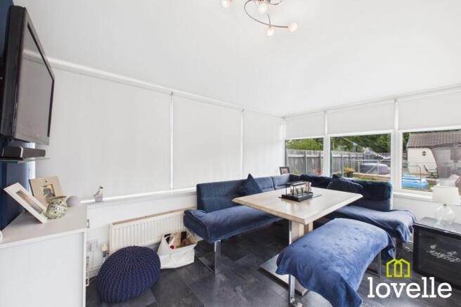 3 bed Semi-Detached for sale Image 5