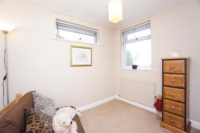 BEDROOM NO.3