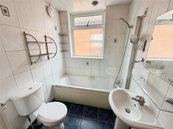 3 bed Semi-Detached for sale Image 5