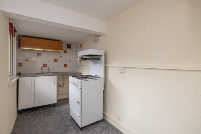 3 bed Terraced for sale Image 9