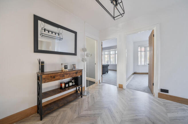 1416913-11-699dc5...