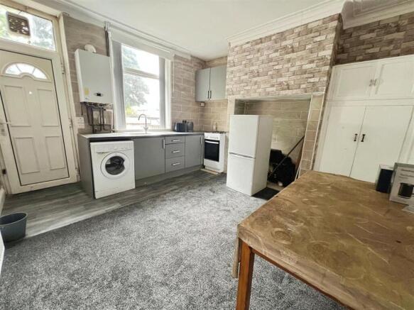 4 bed Terraced for sale Image 7