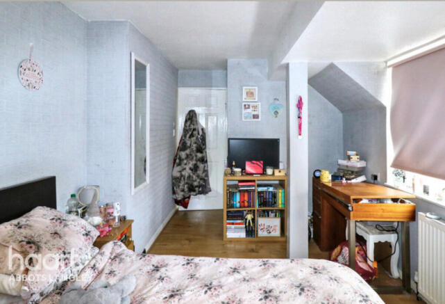 Photo 5