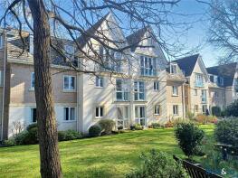 Flat 8, 234 Churchill Lodge, Sandbanks Road, Poole BH14 8HA