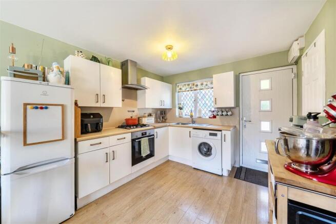Kitchen 3