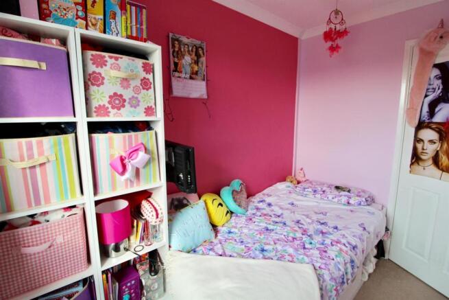 Bed 3.jpg