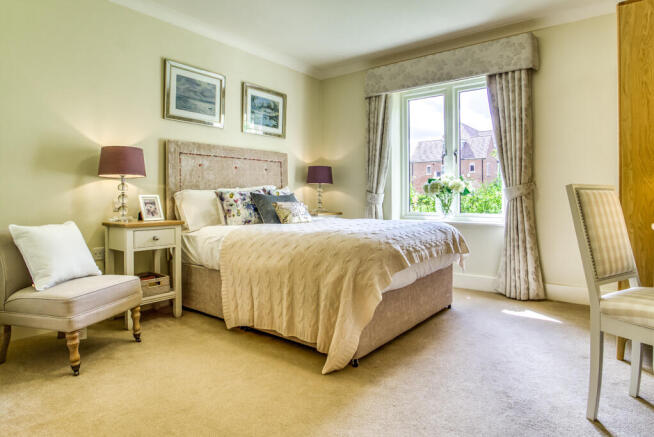Mian bedroom