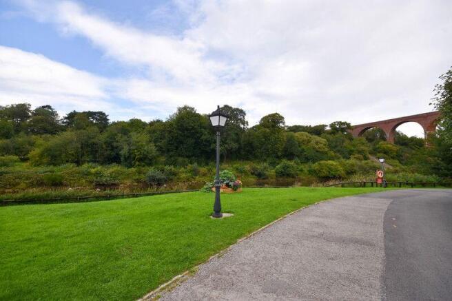 2 bed Cottage for sale Image 11
