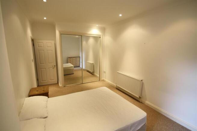 Bedroom2.jpg