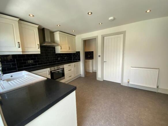 KITCHEN 12'10 x 10'8