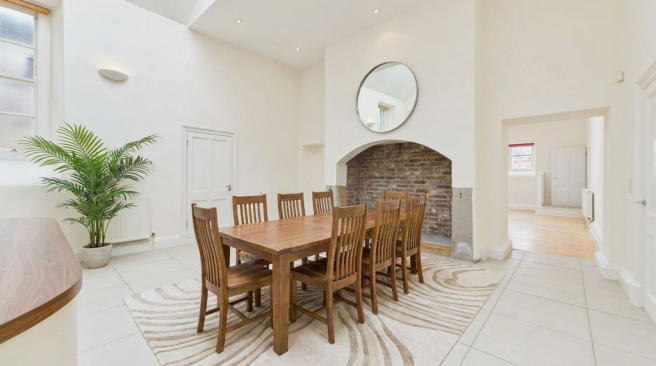 This image has been virtually staged using AI to show potential layout and furnishings
