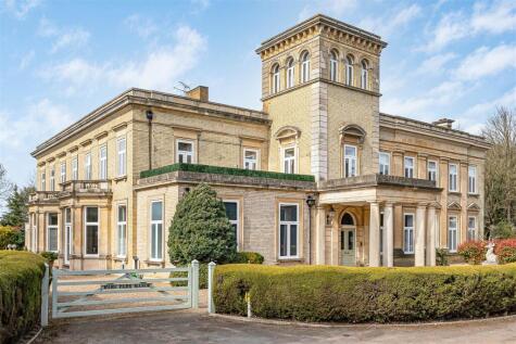 Ware Park Manor, Ware
