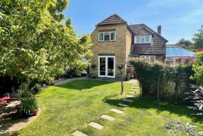 54, Catisfield Road, Fareham PO15 5LT
