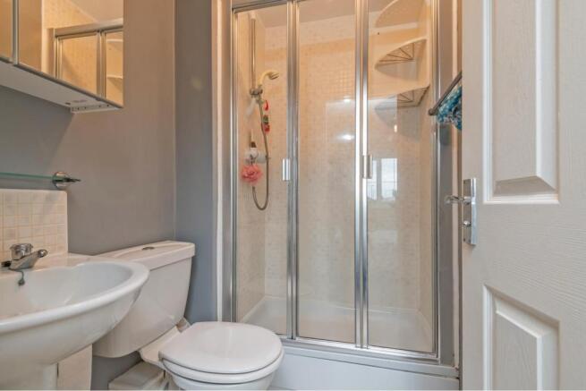 Master En-suite