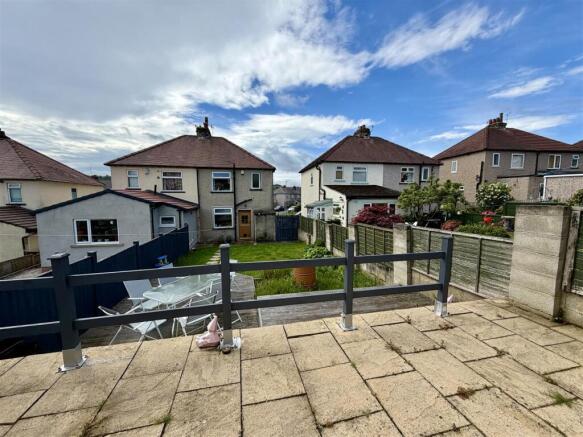 2 bed Semi-Detached for sale Image 11