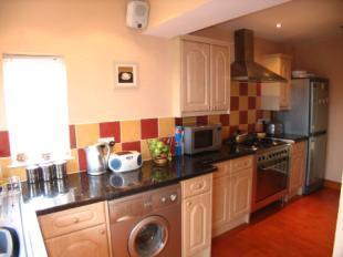 Kitchen/Breakfast Rm