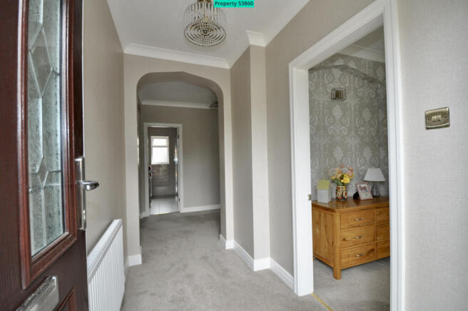 4 bed Detached Bungalow for sale Image 6