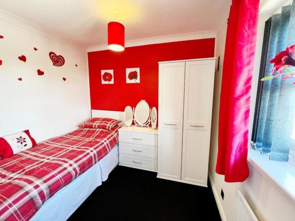 Bedroom 3.jpg
