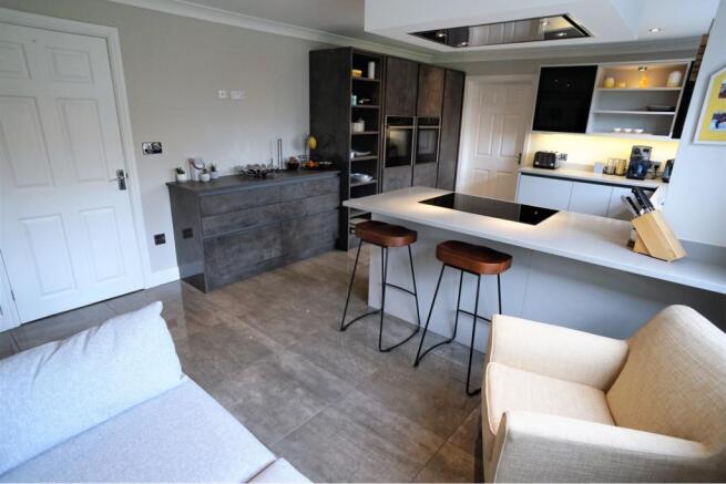 Kitchen / Breakfast