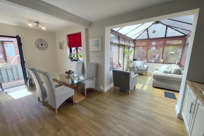 3 bed Semi-Detached for sale Image 5