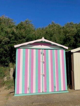 Studio house on G23 Holland Esplanade, £33,995