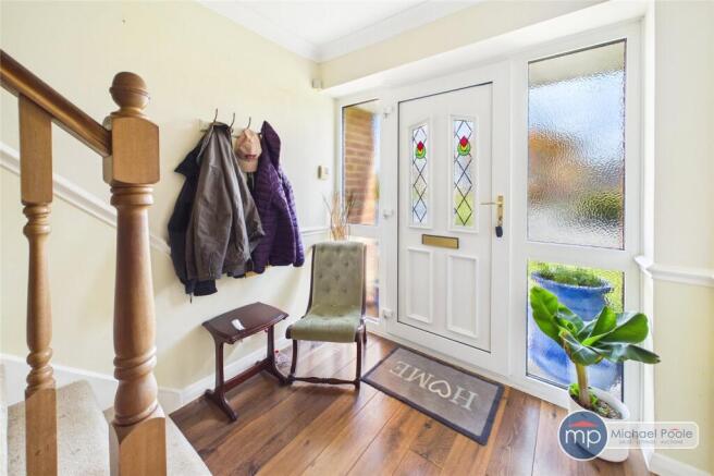 4 bed Detached for sale Image 6