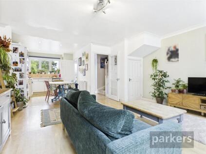 Walnut Close, Witney, Oxfordshire, OX28