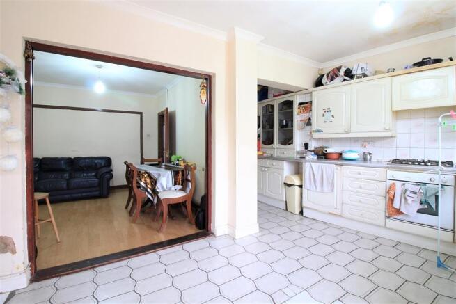 Kitchen & Reception Room