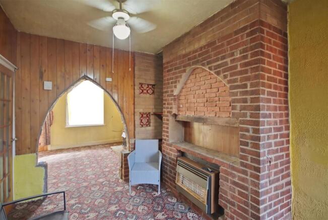 Dining/Sitting Room