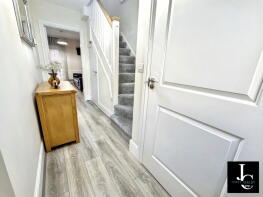 36, Oxmoor Avenue, Hadley, Telford TF1 5SS