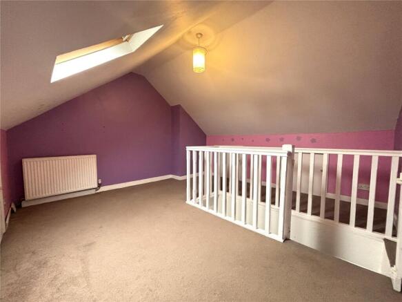 2 bed Terraced to rent Image 7